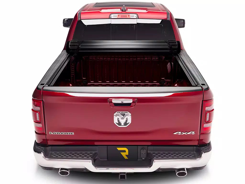 RAM 1500 (DS Classic) Sentry CT Hard Roll-Up Tonneau Cover