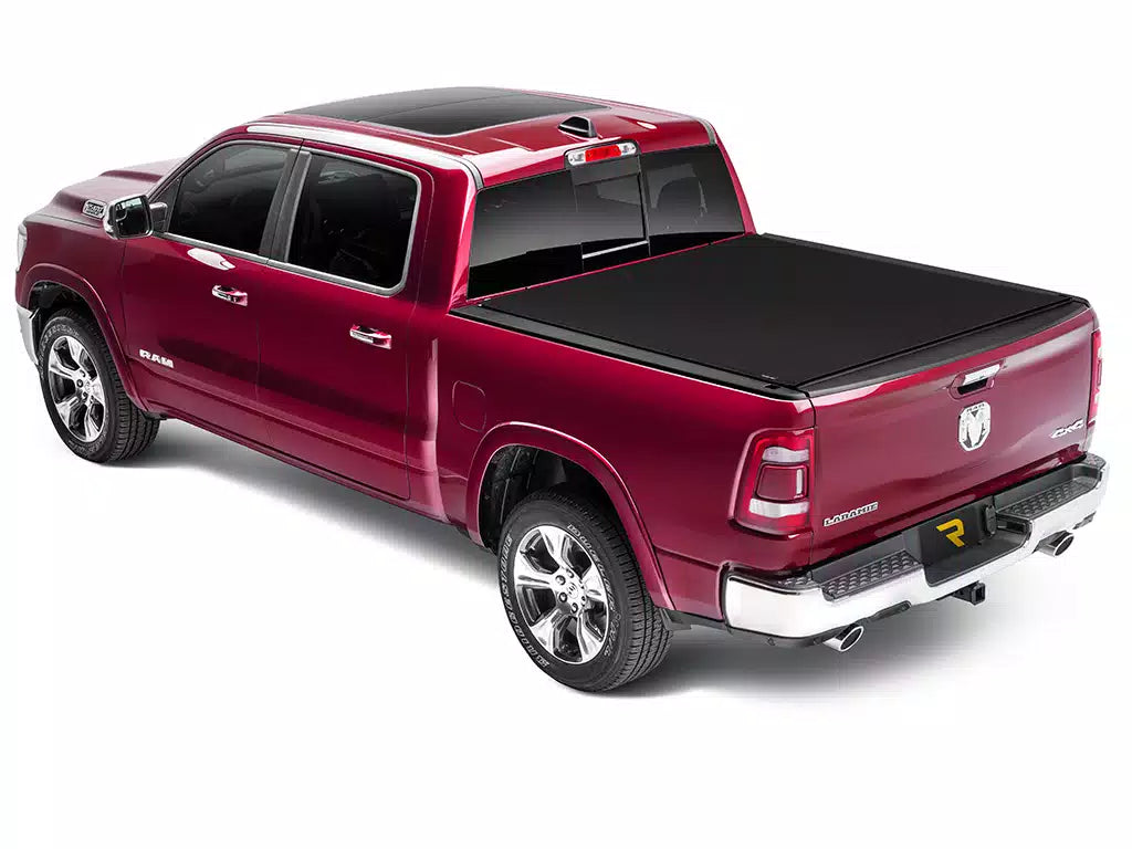 RAM 1500 (DS Classic) Sentry CT Hard Roll-Up Tonneau Cover